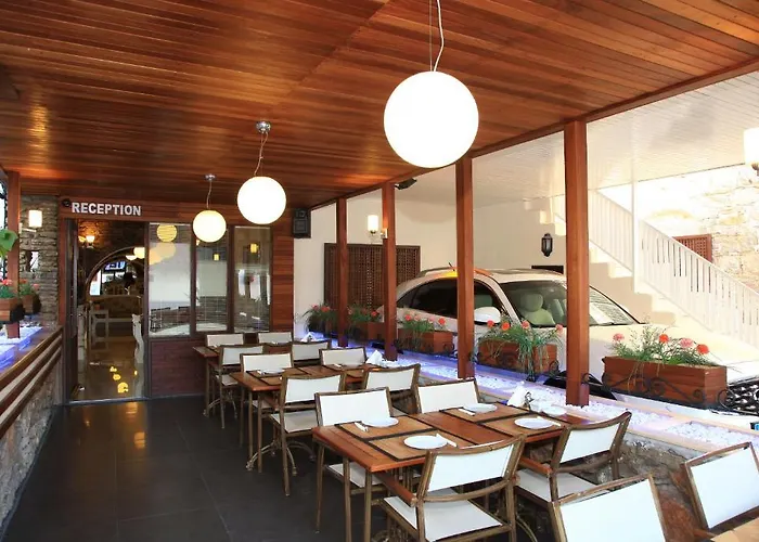 Albatros Ξενοδοχείο *